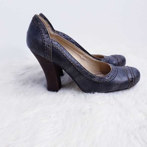 Seychelles Brogue gray distressed heels sz. 8.5 - Picture 8 of 8